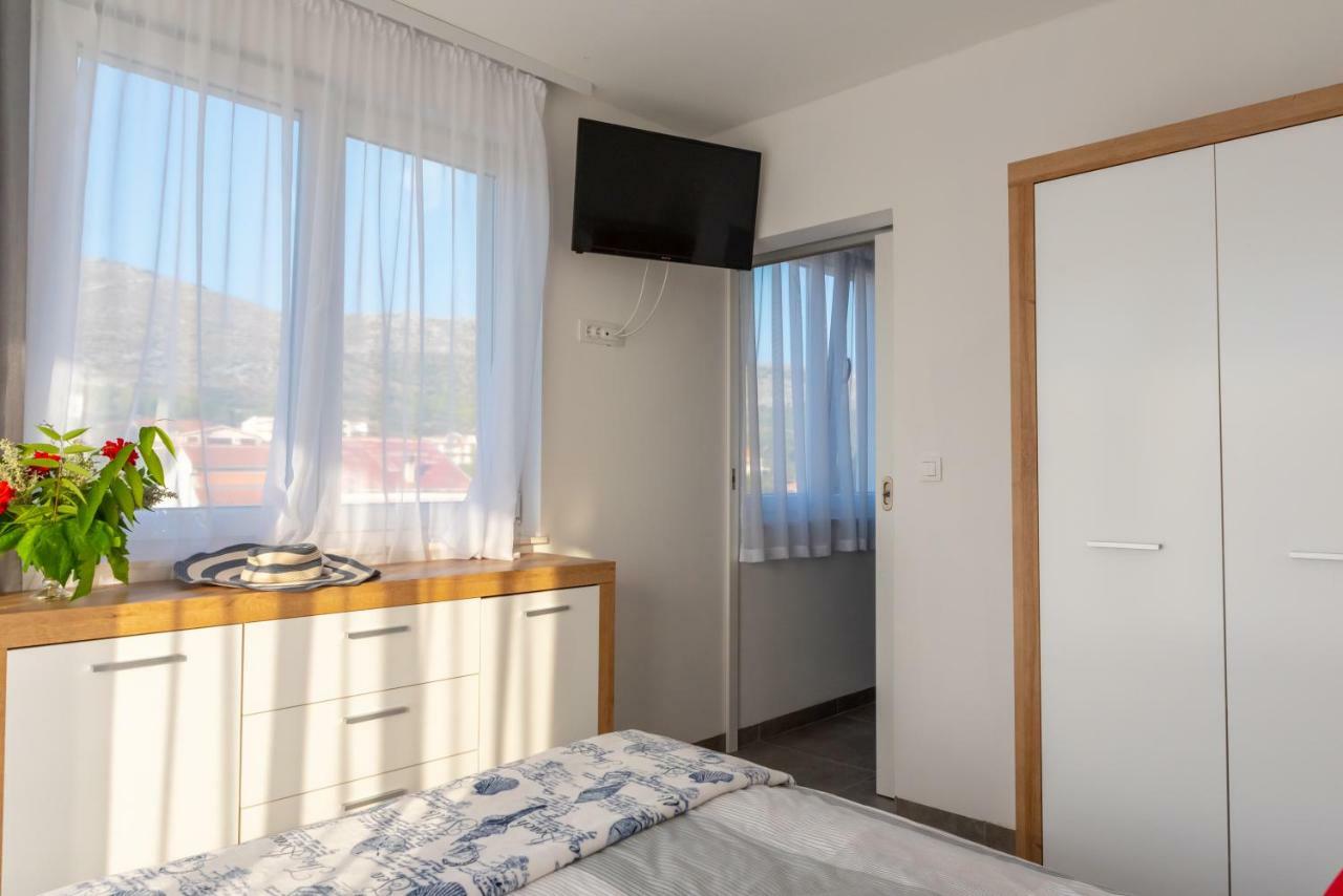 Apartmani Dalmacjia Grebaštica Екстериор снимка